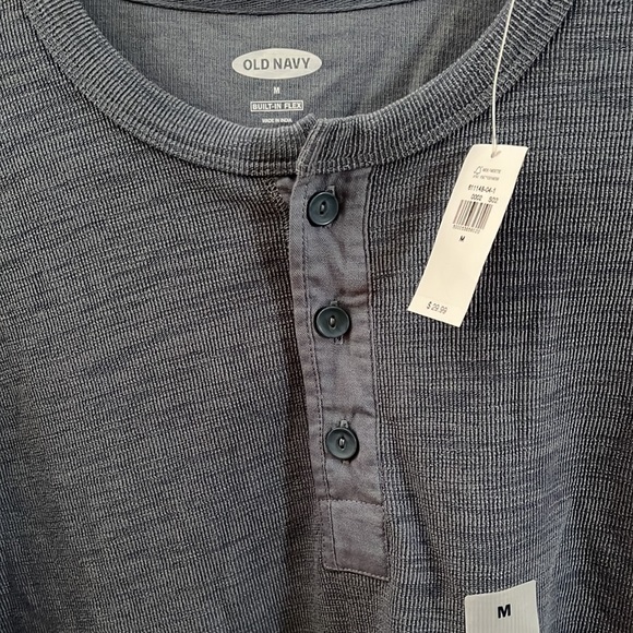 NWT  men’s Old navy thermal shirt - Picture 3 of 5